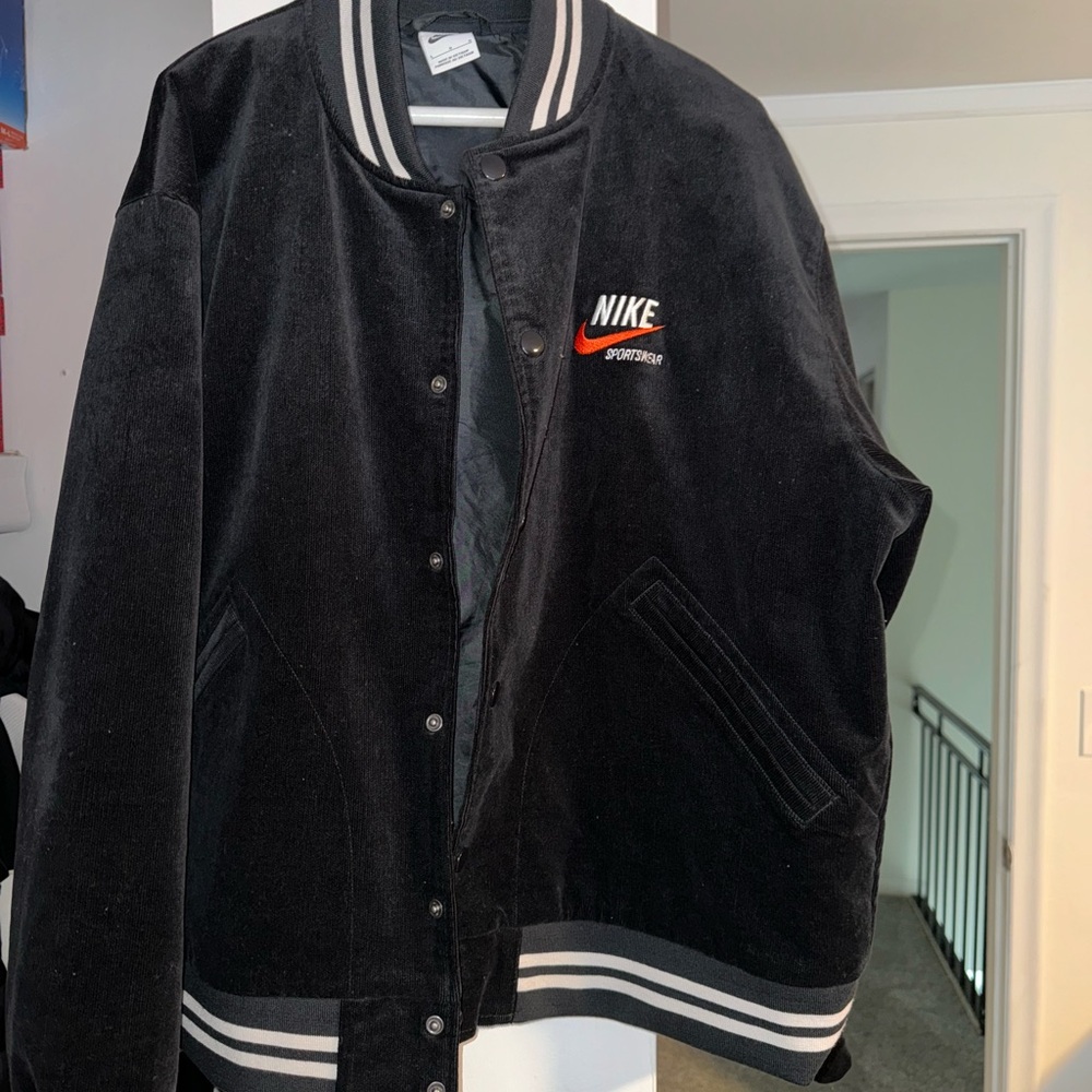 Men Nike Jacket - image 2